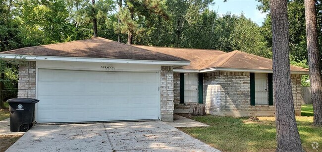 Building Photo - 319 Fir Ridge Dr Rental