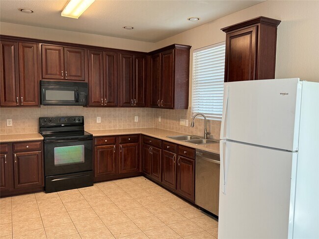 Photo - 8147 Barnes Ridge Ln