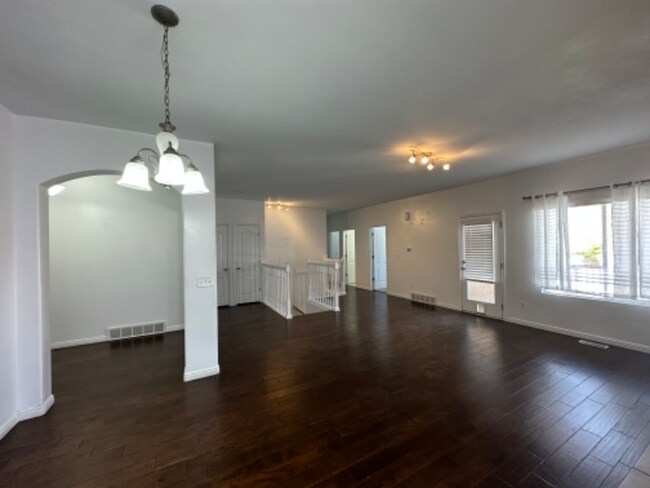 Photo - 7134 W 8090 S