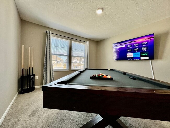 5137 Sofia Cir