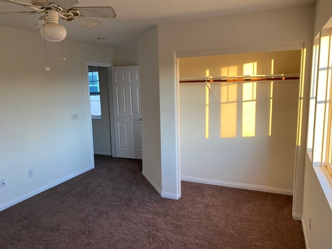 Photo - 1648 Rigel St