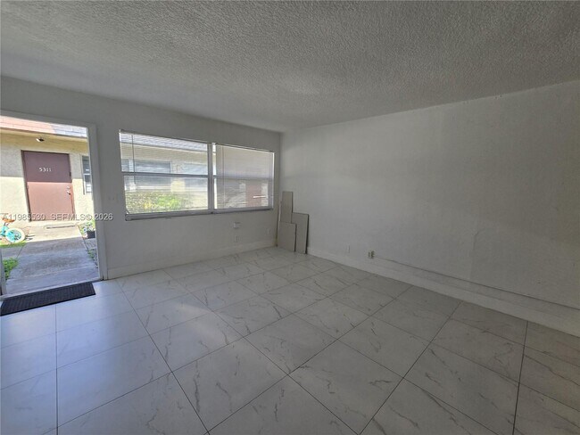 Photo - 5307 NW 23rd St Unit 176