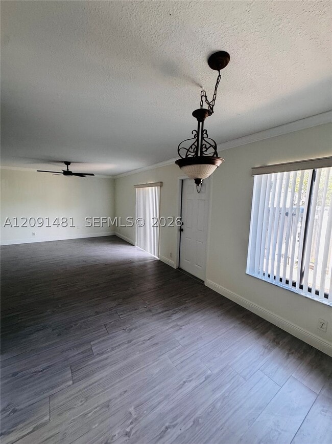 2425 SW 22nd Ave Unit 102B
