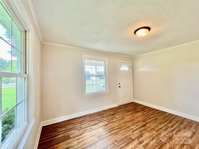 Photo - 5200 Statesville Rd