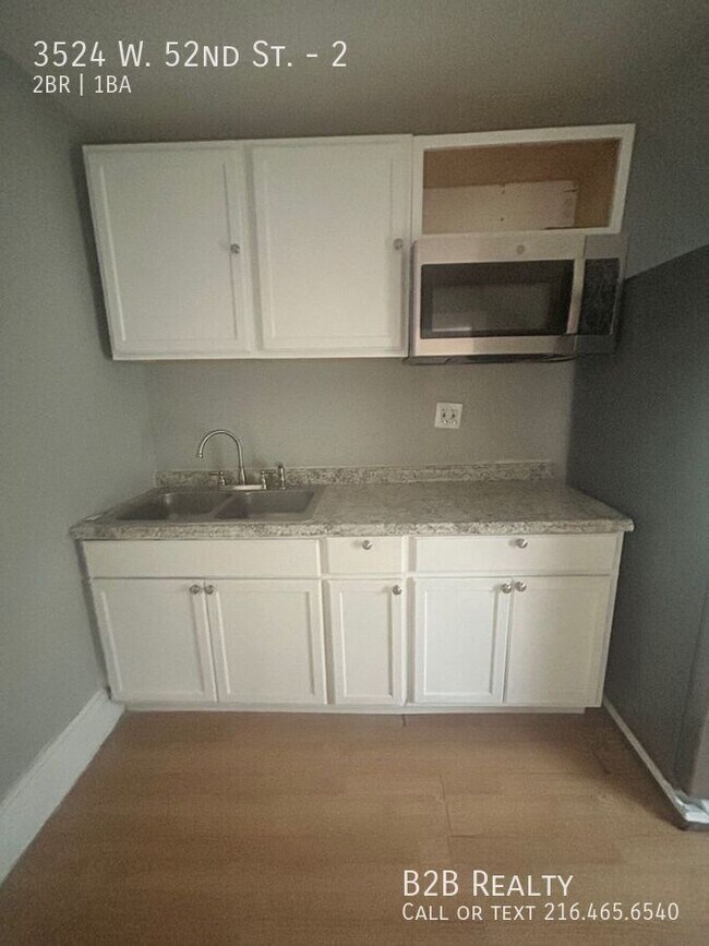 Photo - 3524 W 52nd St Unidad 2