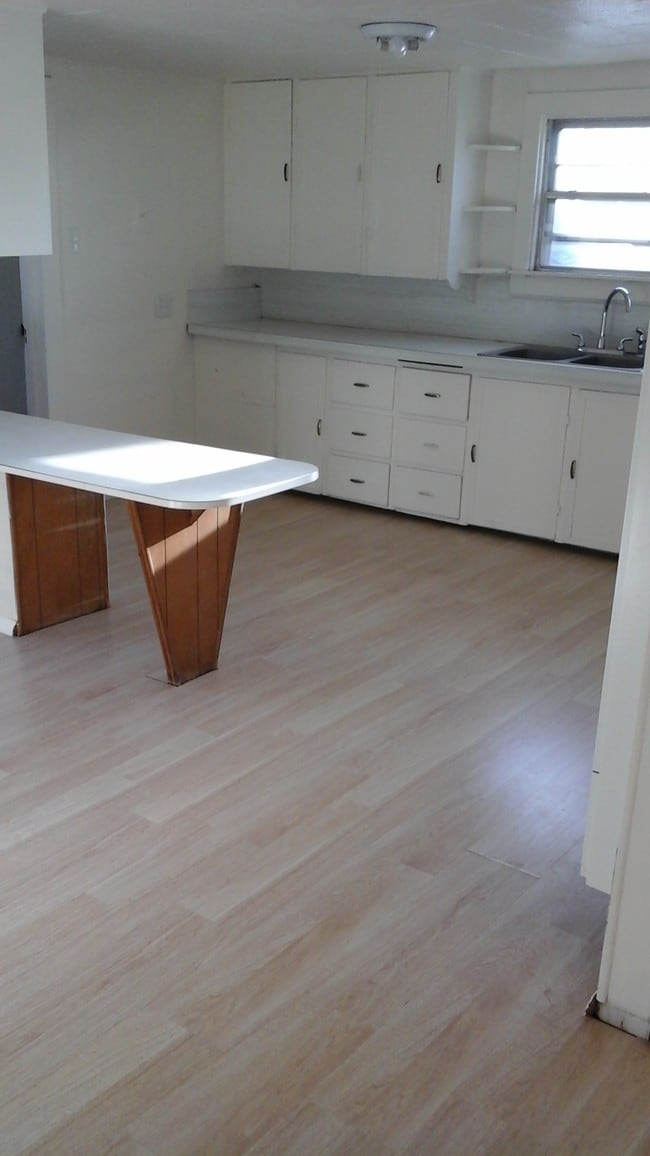 Photo - 3100 NW 5th Ave