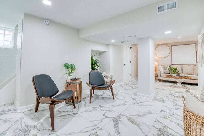 Photo - 2332 Allison Rd Unidad ID1288913P