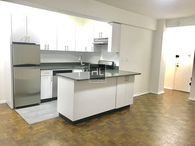 Photo - BEEKMAN PLACE Unit 8DE