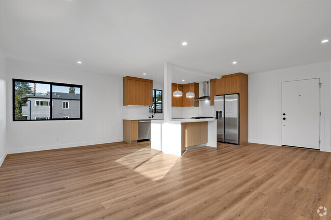 Building Photo - 950 Havenhurst Dr Rental