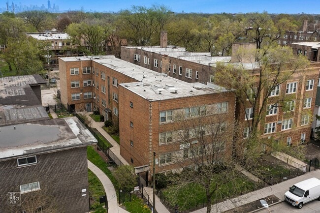 Photo - 729 N Central Chicago, IL 60644