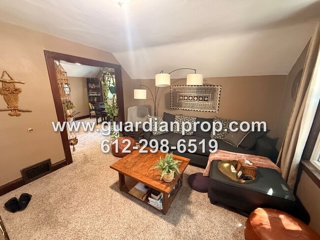 Photo - 1333 W James Ave Unit #2