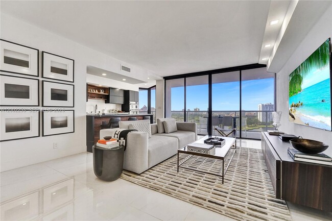 Building Photo - 20281 E Country Club Dr Unit 1503