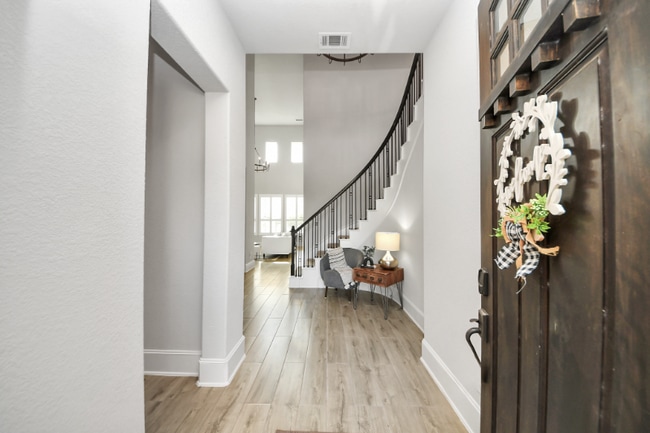 Photo - 8119 Messina Mount Dr