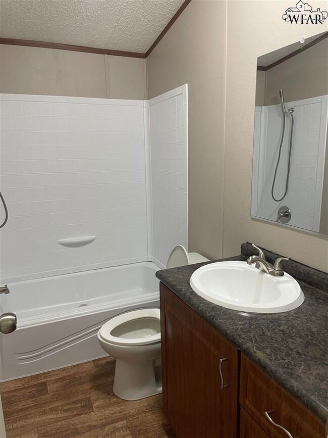 Photo - 1007 S Wall St