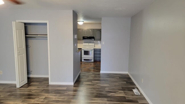 Photo - 177 Richards Dr