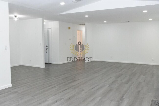 Photo - 5276 E Inyo St