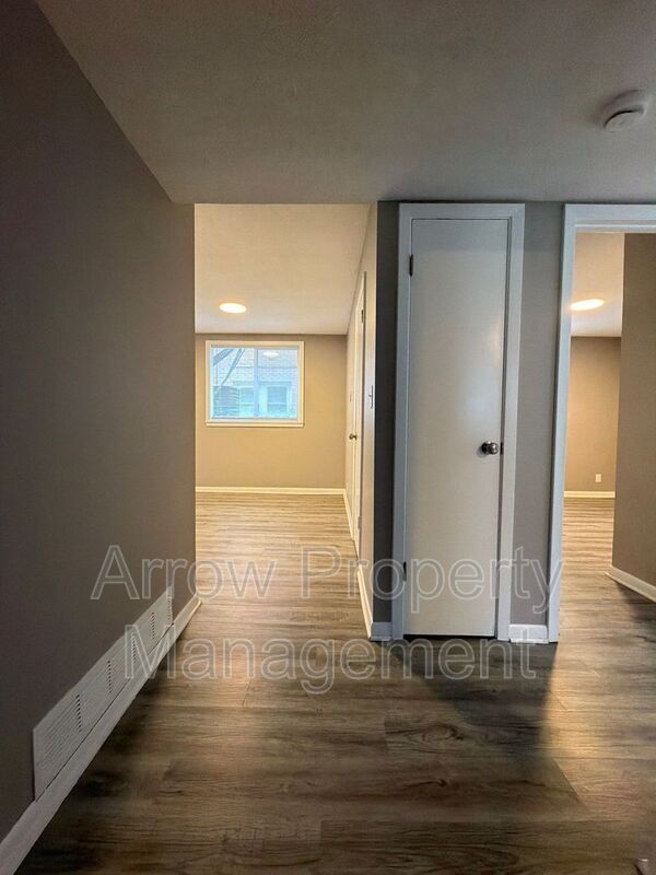 Photo - 1027 A St Unit 11