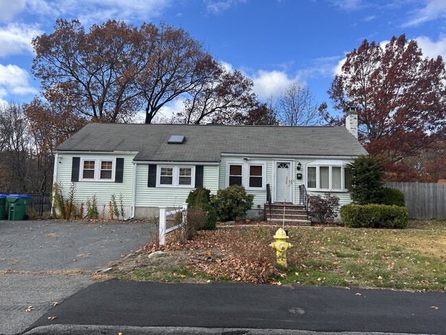 Building Photo - 44 Carroll Ave