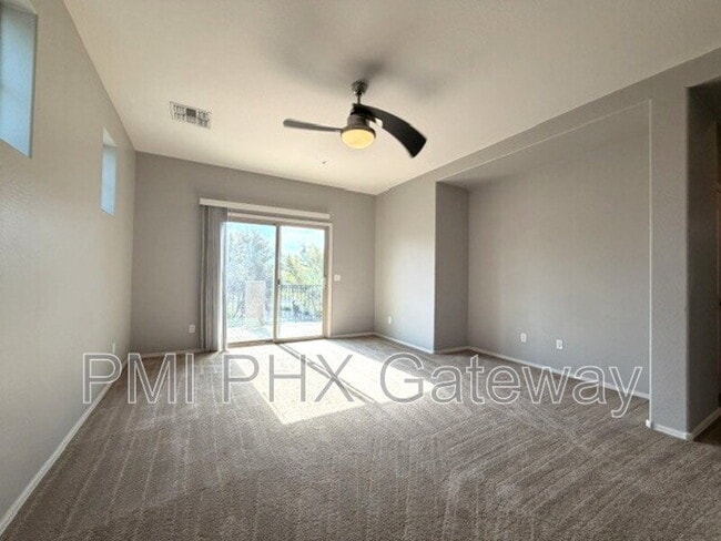 5169 S Moccasin Trail
