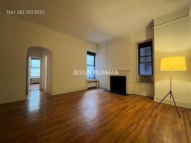 Photo - 106 E 81st St Unit 2DE