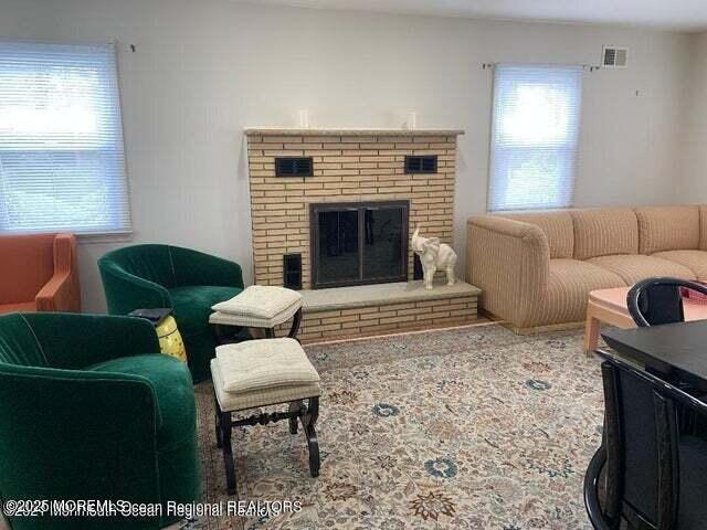 Photo - 503 Wildwood Rd