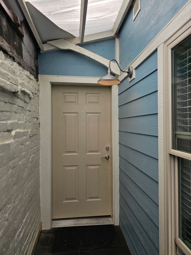 Photo - 103 E Main St Unit C