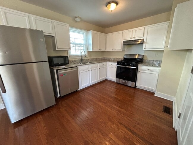 Photo - 61 Cooper St