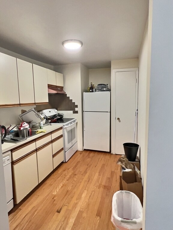 Building Photo - 1039 Commonwealth Ave Unit 31