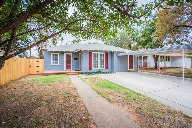 Photo - 2319 21st St