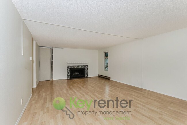 Photo - Stylish 2-Bed Condo with Pool & Clubhouse Access