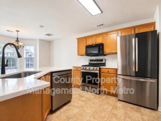 Photo - 2195 Highland Gate Dr