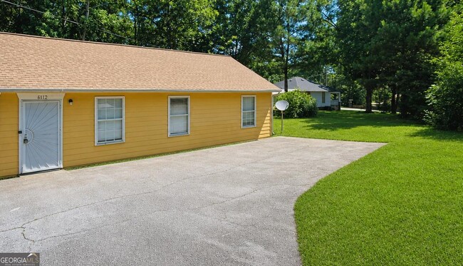 Photo - 6112 Green Acres Dr SW