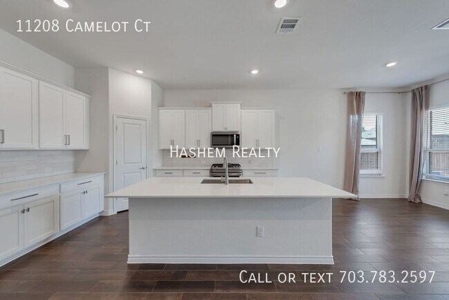 Photo - 11208 Camelot Ct