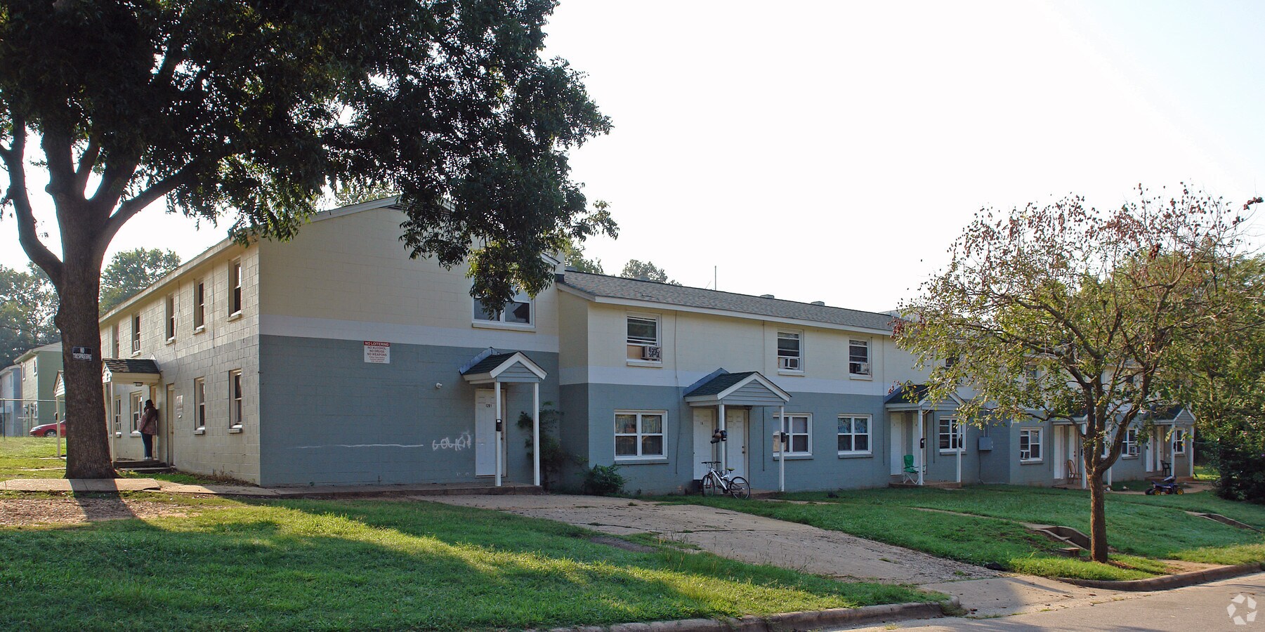 Photo - 1201 S East St Apartments