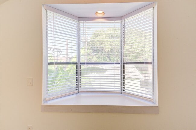 Photo - 1516 Bonnie Brae St Unit 1/2