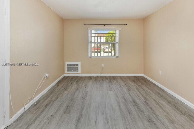 Photo - 1021 SW 104th Ct Unit 2
