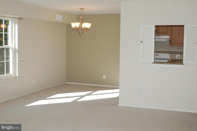 Building Photo - 103 Drummers Ln Rental