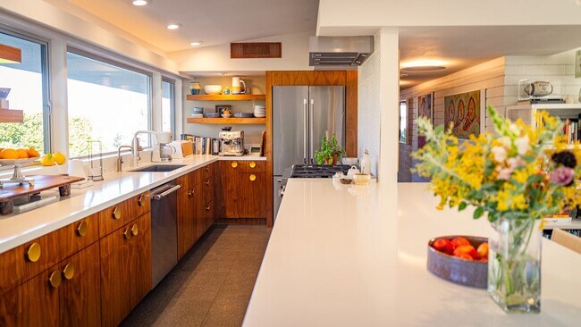 Photo - 73271 Buckboard Trail