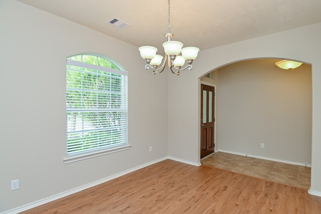 Photo - 7435 Garland Mist Ln