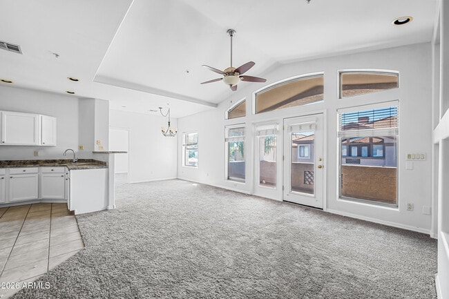 Photo - 14000 N 94th St