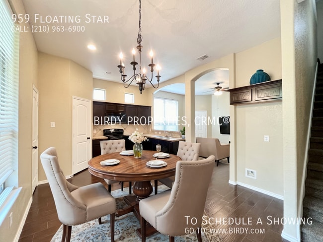 Photo - 959 Floating Star