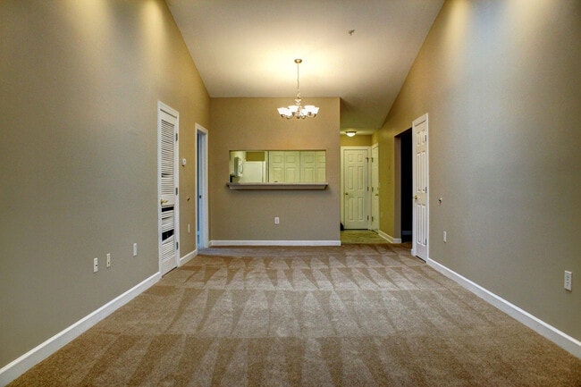 Photo - Room in Condo on Morreene Rd