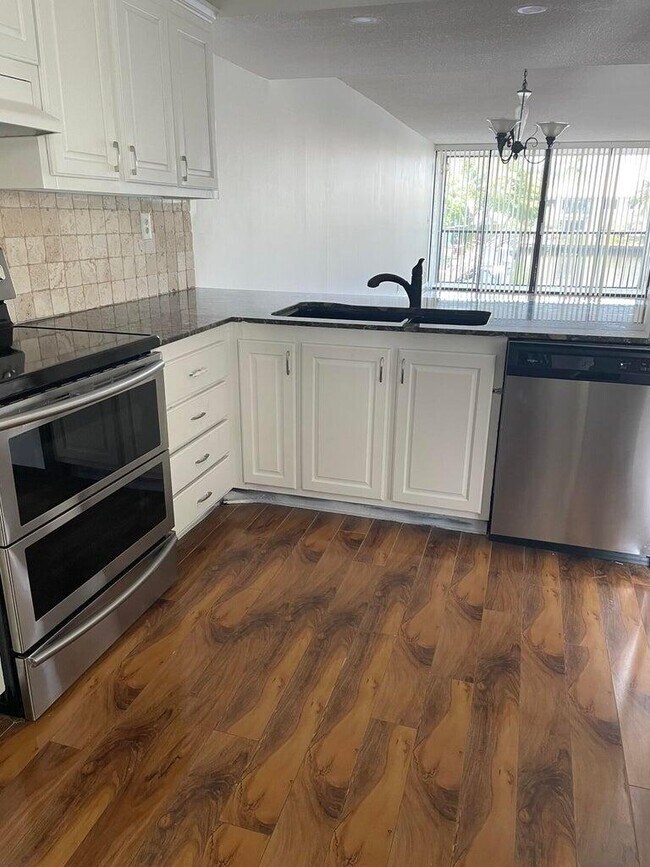 Photo - 6 Royal Palm Way Unit 209