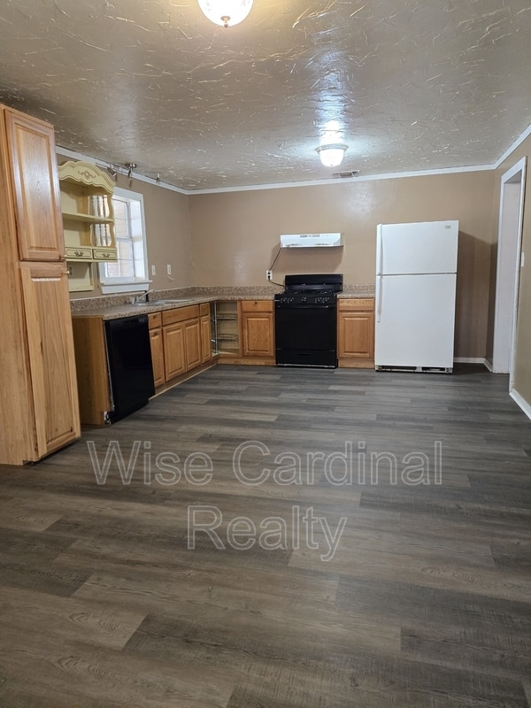 Photo - 1021 S Westside Ave