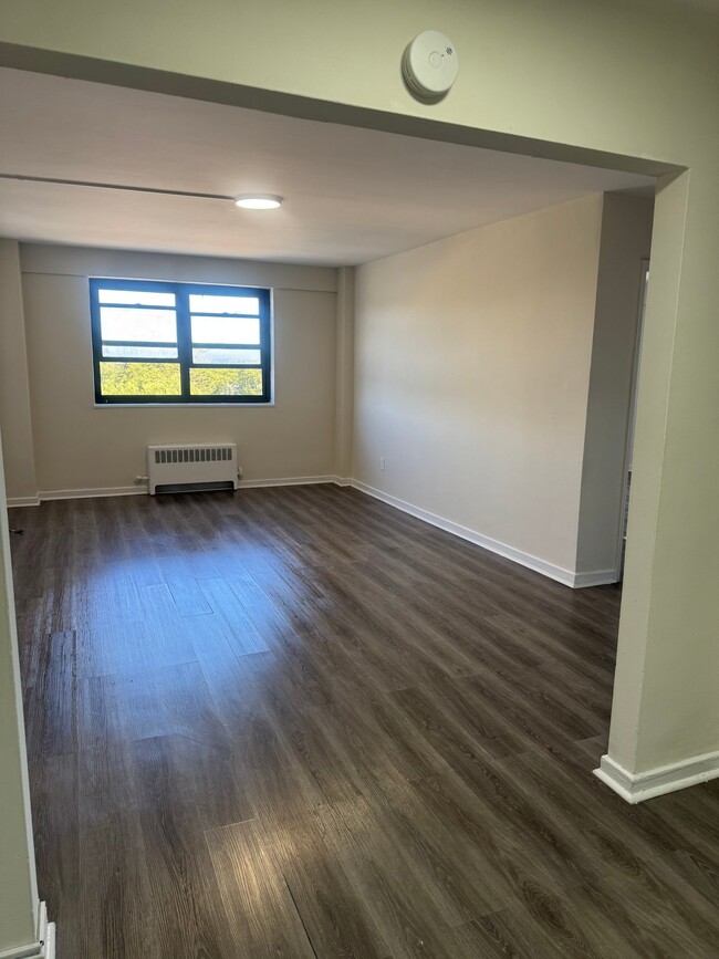 Photo - 110 Washington St Unit 1BR