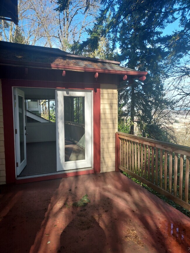 Photo - 3453 NW Thurman St