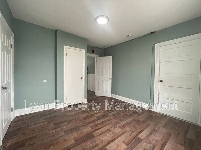 Photo - 834 Charles St Unidad 3 Front