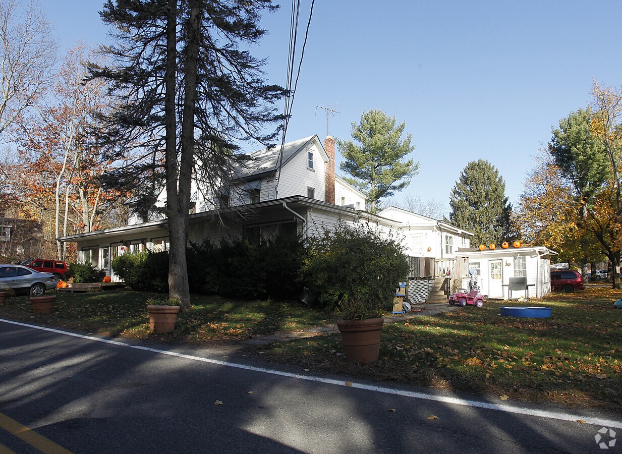 Photo - 1336-1338 Mountain Ave