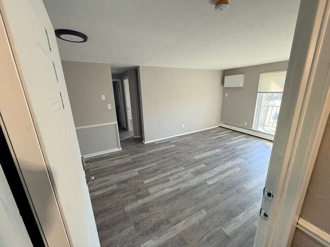 Photo - 13420 Euclid Ave Unidad 213