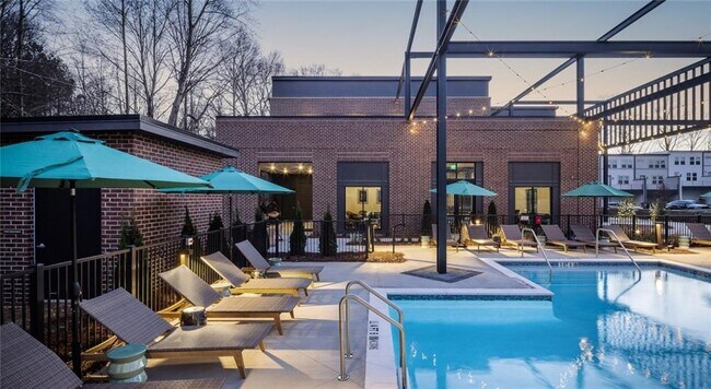 Photo - 5672 Peachtree Pkwy Unit B3B